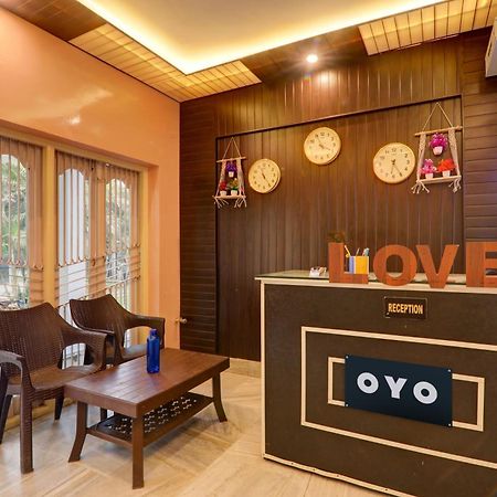 Hotel O Flagship Adbhut Moment Hotel พาราณสี ภายนอก รูปภาพ